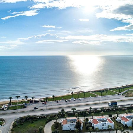 Long Beach Rental Apartments Trikomo Экстерьер фото