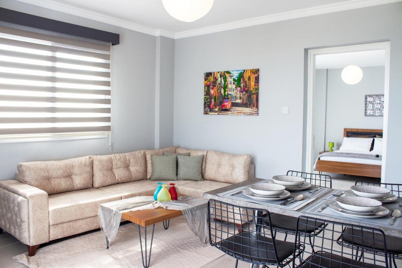 Long Beach Rental Apartments Trikomo Экстерьер фото