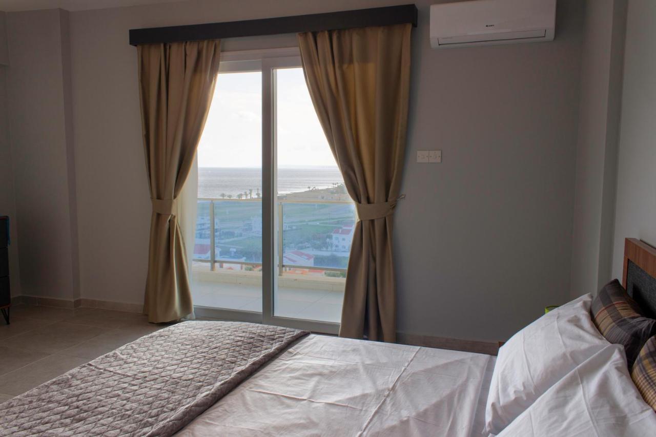 Long Beach Rental Apartments Trikomo Экстерьер фото