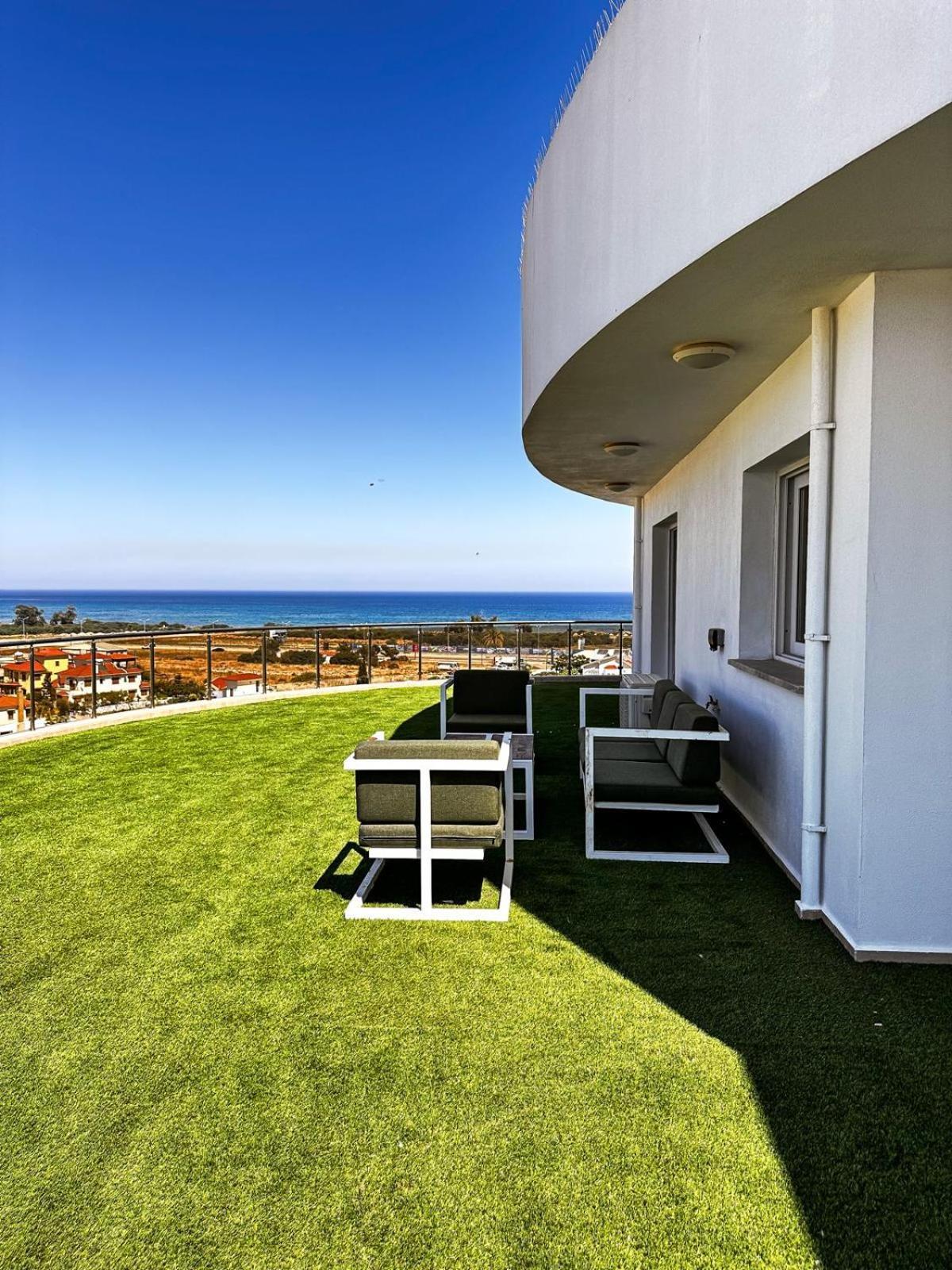 Long Beach Rental Apartments Trikomo Экстерьер фото